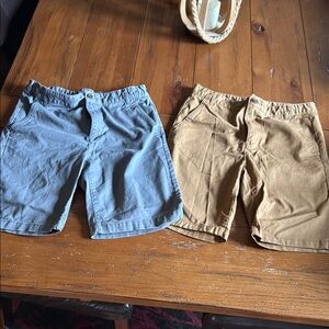 Boys’ size 18 old navy gray  and tan Shorts